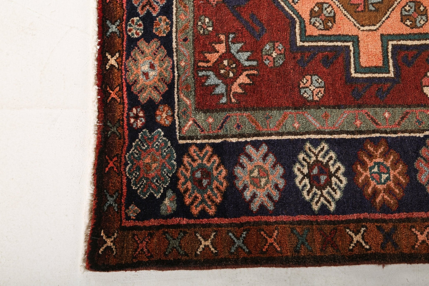 Persian Jozan Rug | 3' 11" x 7' 8"
