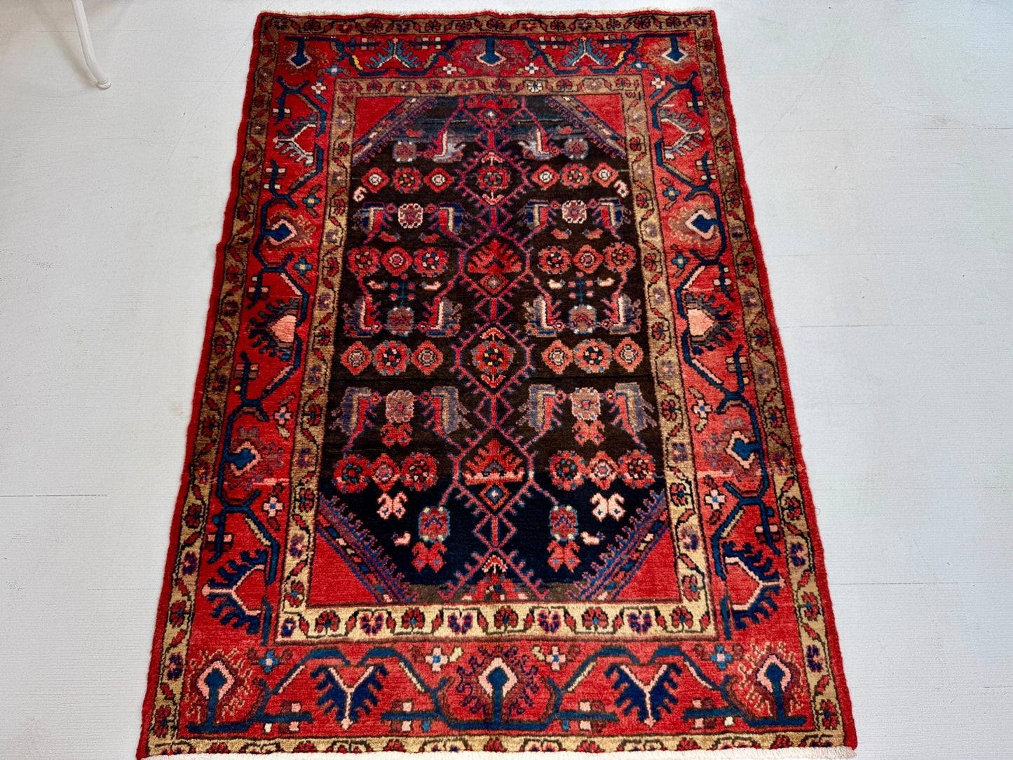 Persian Jozan Rug | 3' 5” x 4' 11"