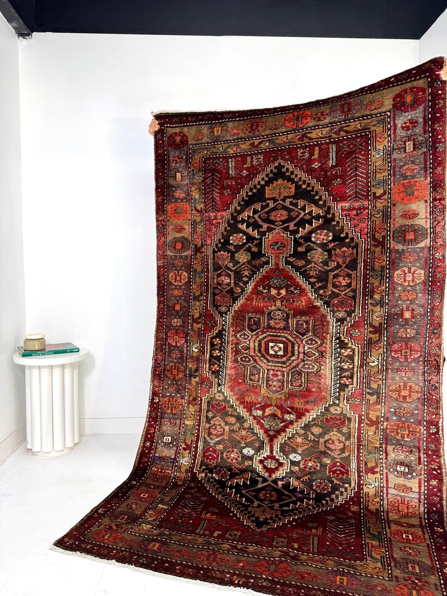 Persian Zanjan Rug | 4' 6” x 7' 9"
