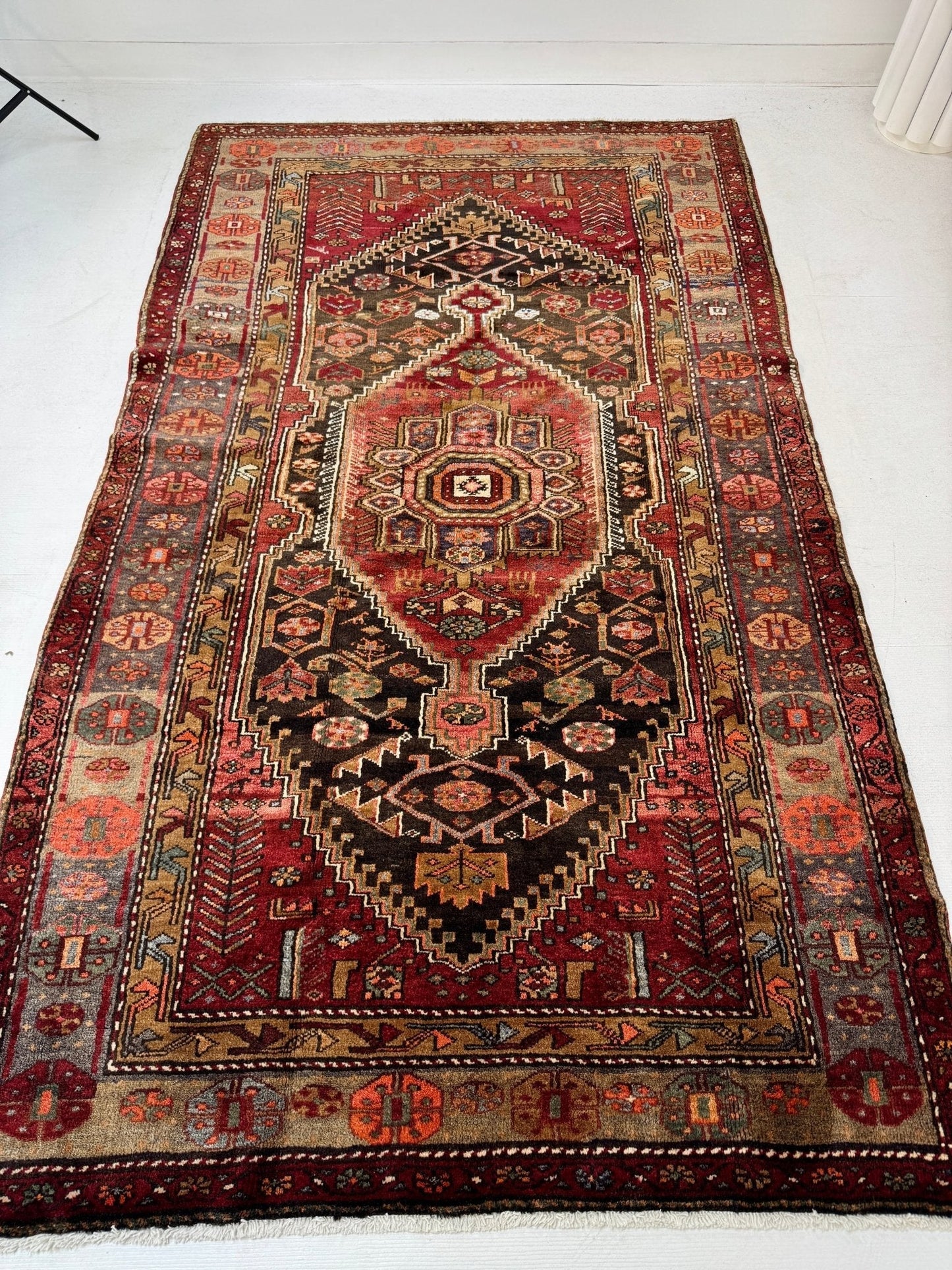Persian Zanjan Rug | 4' 6” x 7' 9"