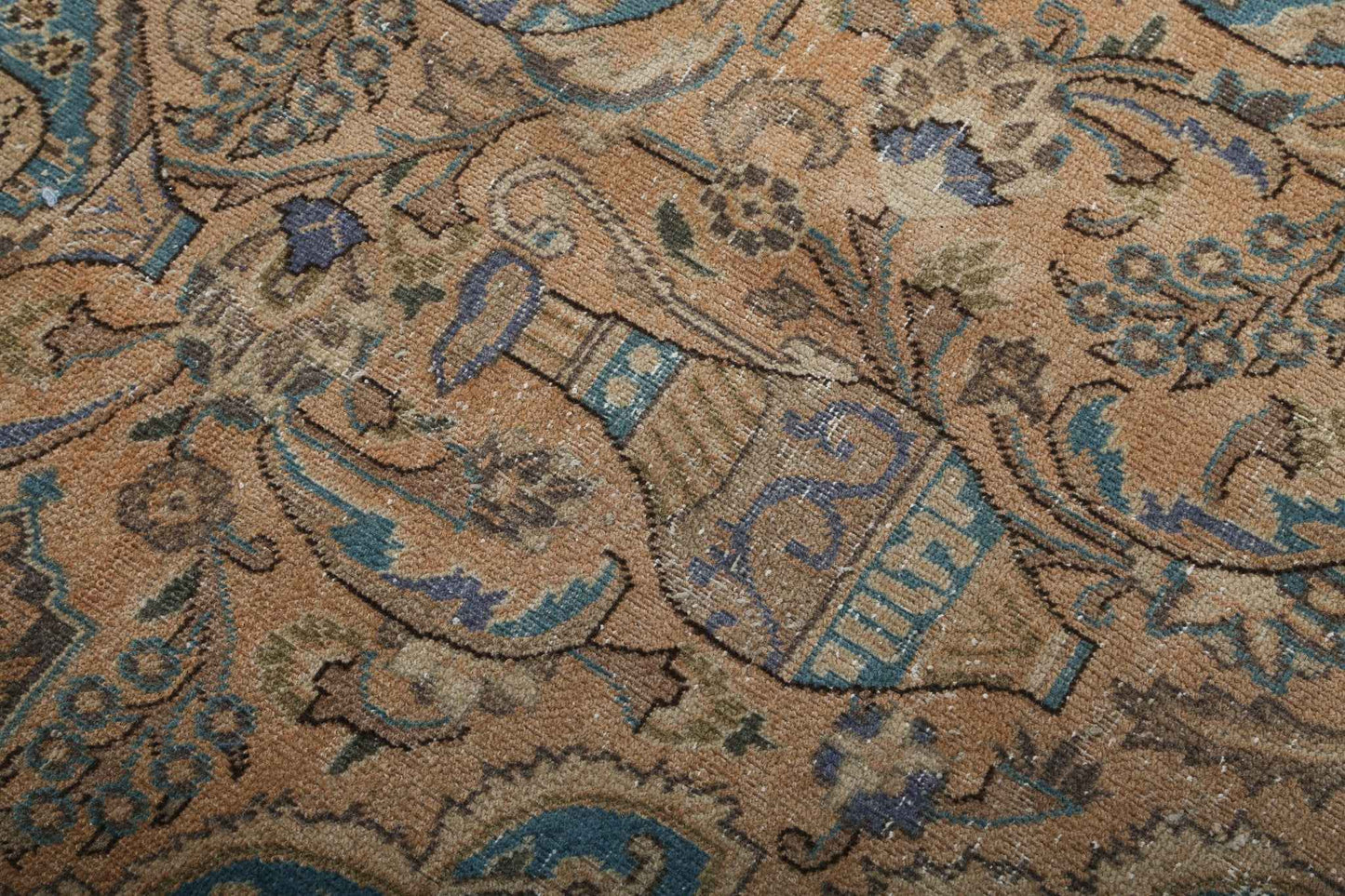 Persian Kashmar Rug | 6' 4" x 9' 3"
