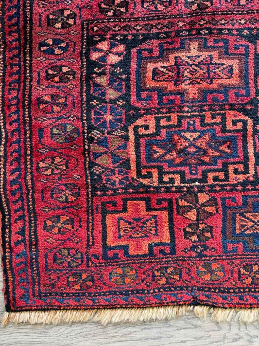 Persian Lori Rug | 2' 5" x 2' 7"