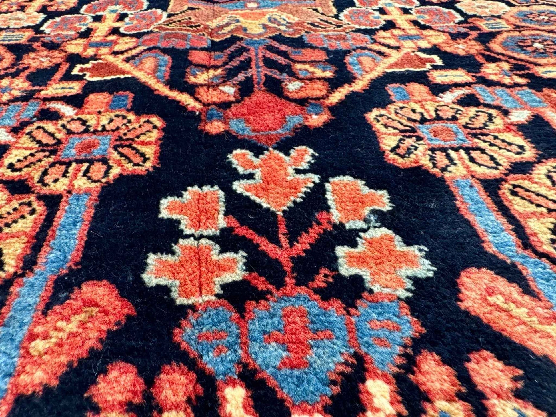 Persian Nahavand Rug | 3' x 5' 8"