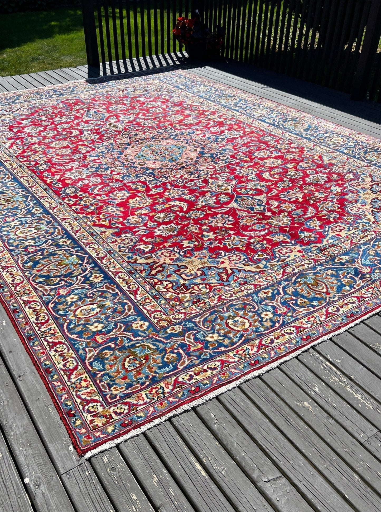 Persian Najafabad Rug | 9' 10" x 13' 5"