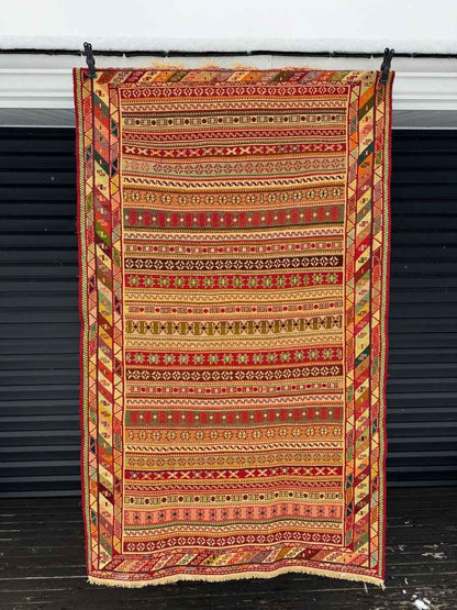 Persian Rah Rah Suzani Kilim | 4' x 6' 9"