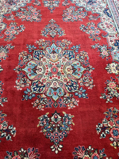 Persian Sarouk Rug | 6' 1" x 8' 10"