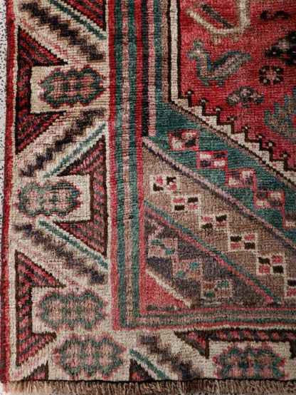 Persian Shiraz Rug | 4' 9” x 6' 9"