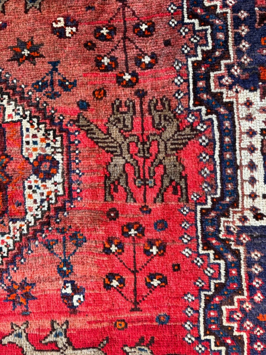 Persian Shiraz Rug | 5' 5" x 8' 2"