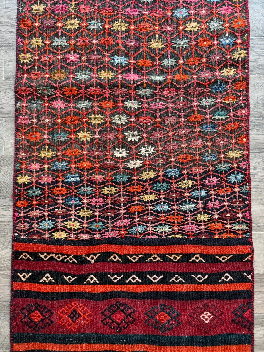 Persischer Suzani Kelim | 2' 6" x 6' 5"