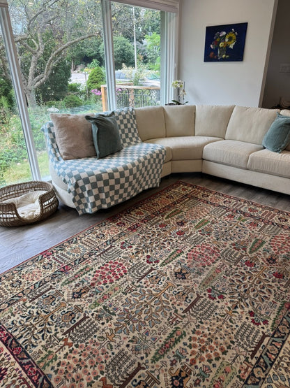 Persian Tabriz Rug | 6' 6" x 8' 10"