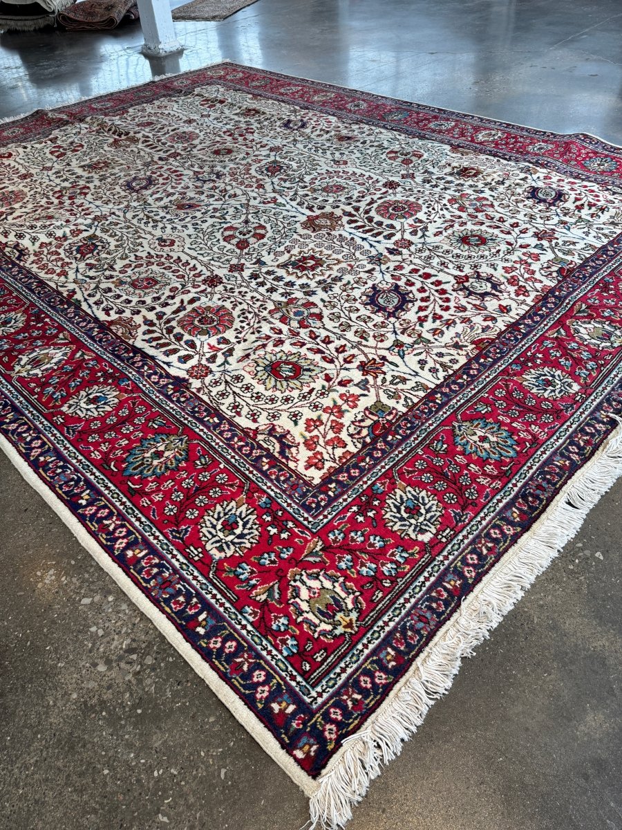 Persian Tabriz Rug | 9' 10" x 12' 10"
