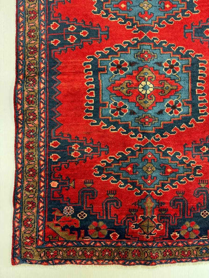 Persian Viss Rug | 3' 7” x 4' 11"