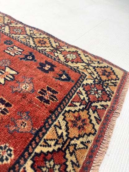 Persian Yalameh Rug | 3' 1” x 4' 6"