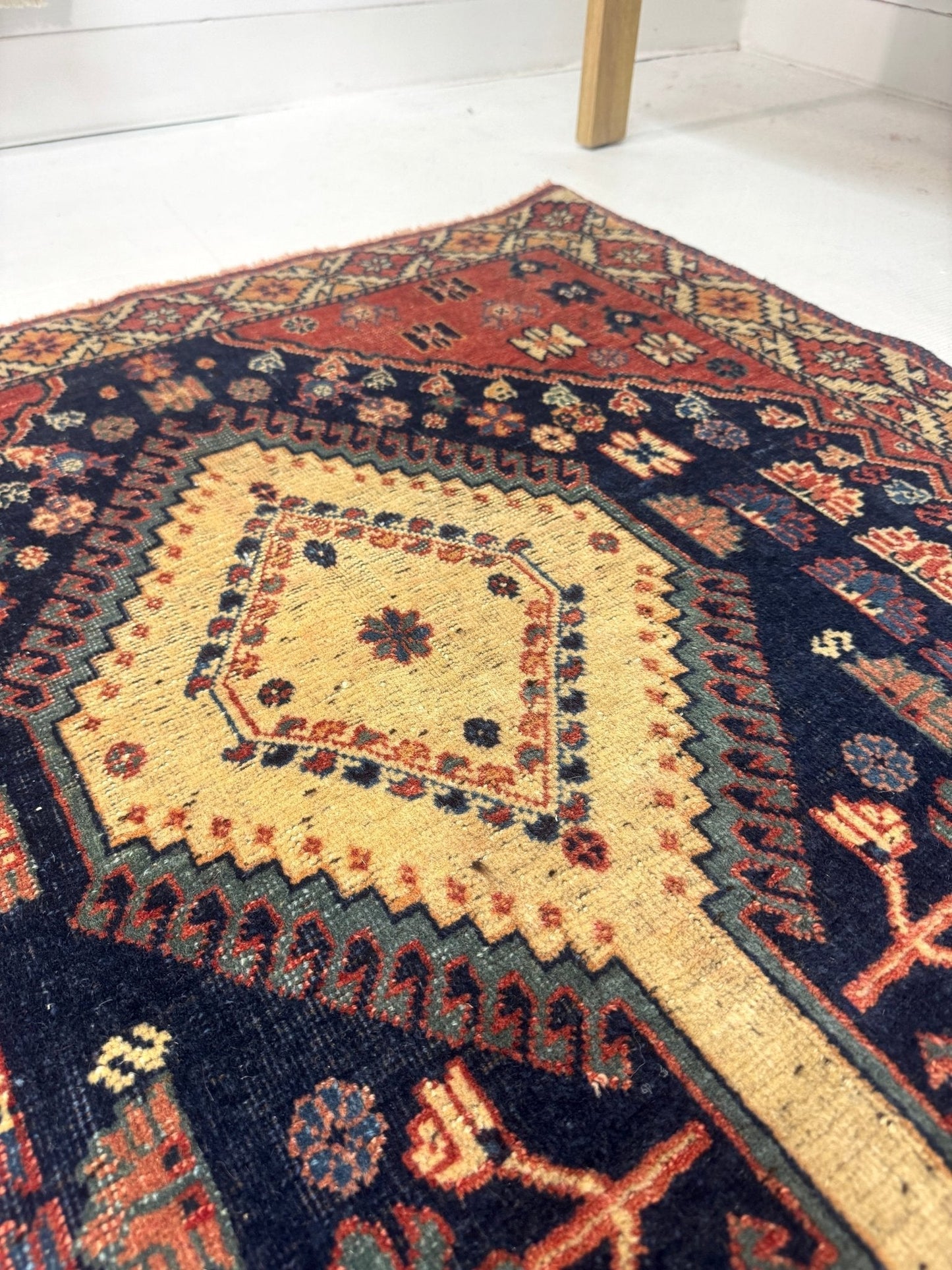 Persian Yalameh Rug | 3' 1” x 4' 6"