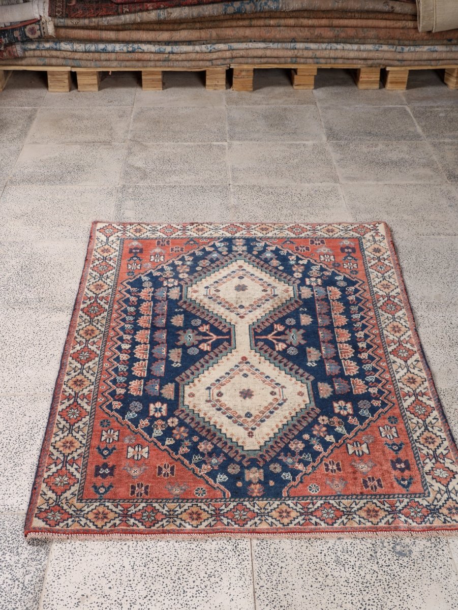 Persian Yalameh Rug | 3' 1” x 4' 6"