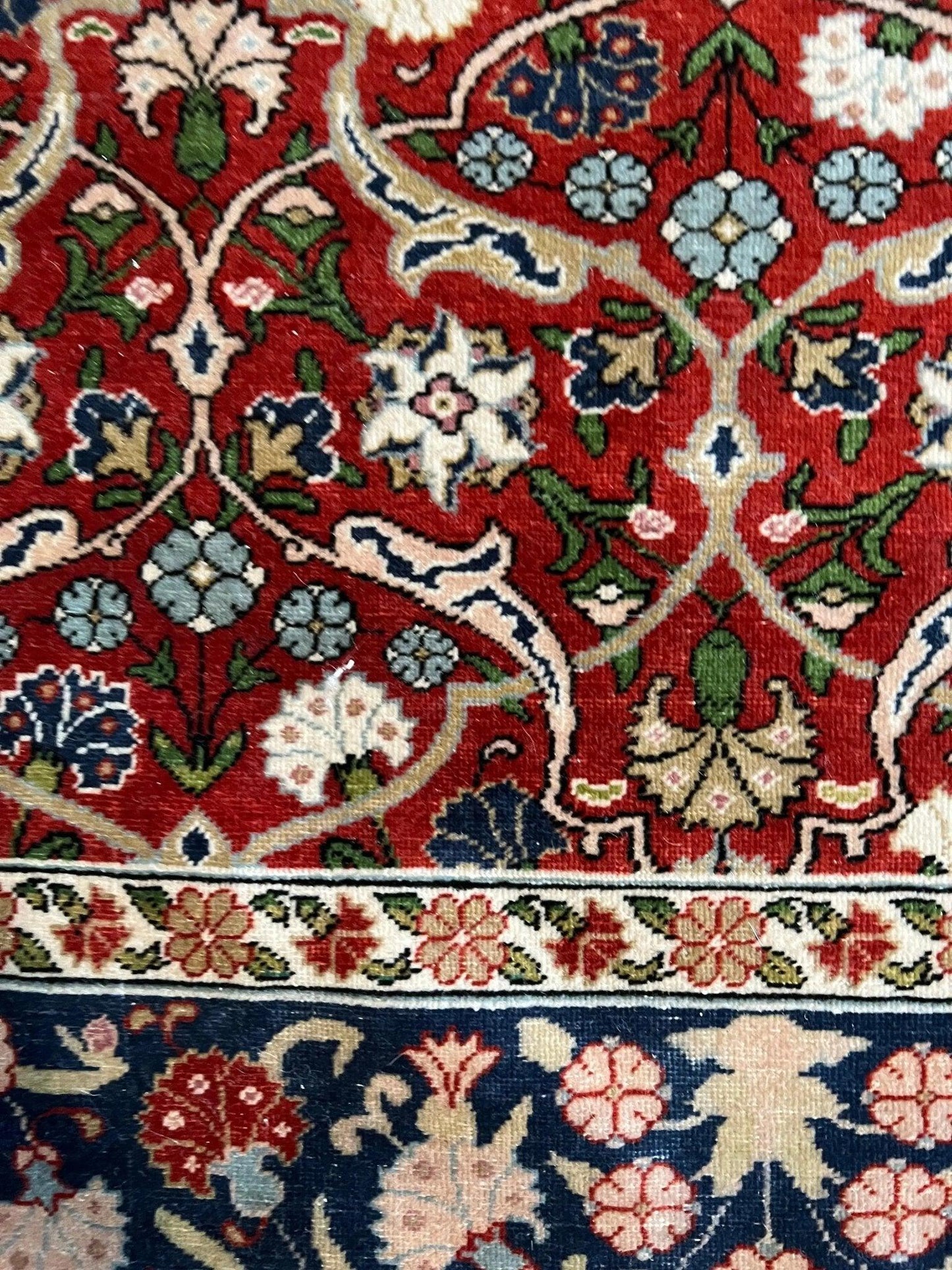 Signed Hereke rug|7’1”x4’8”