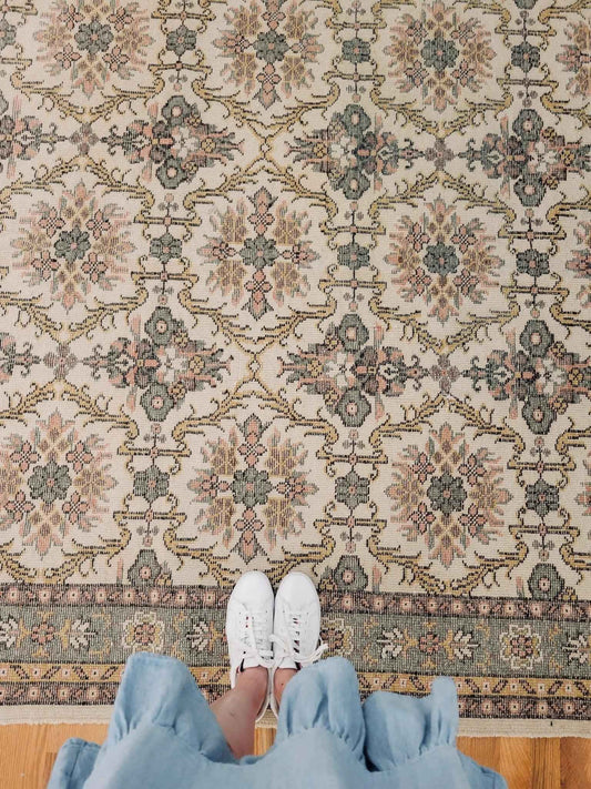 Vintage Turkish Oushak Rug | 9' 9"  x 6' 1"