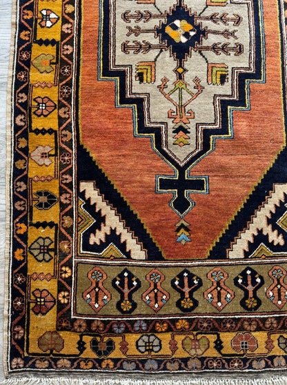 Turkish Yahyali Rug | 3' 3" x 6' 3"