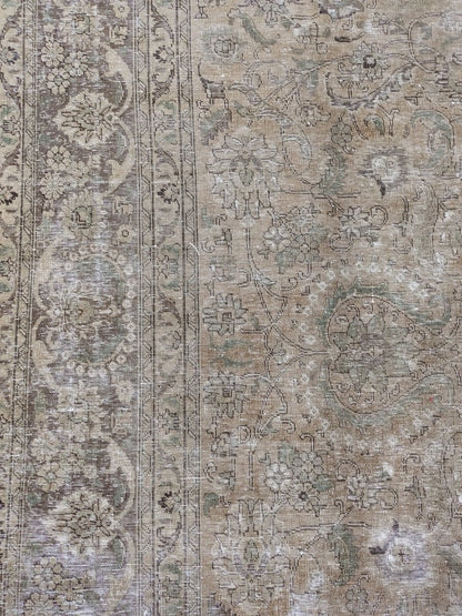 Vintnge Tabriz Rug |  9' 2" x 12' 11"