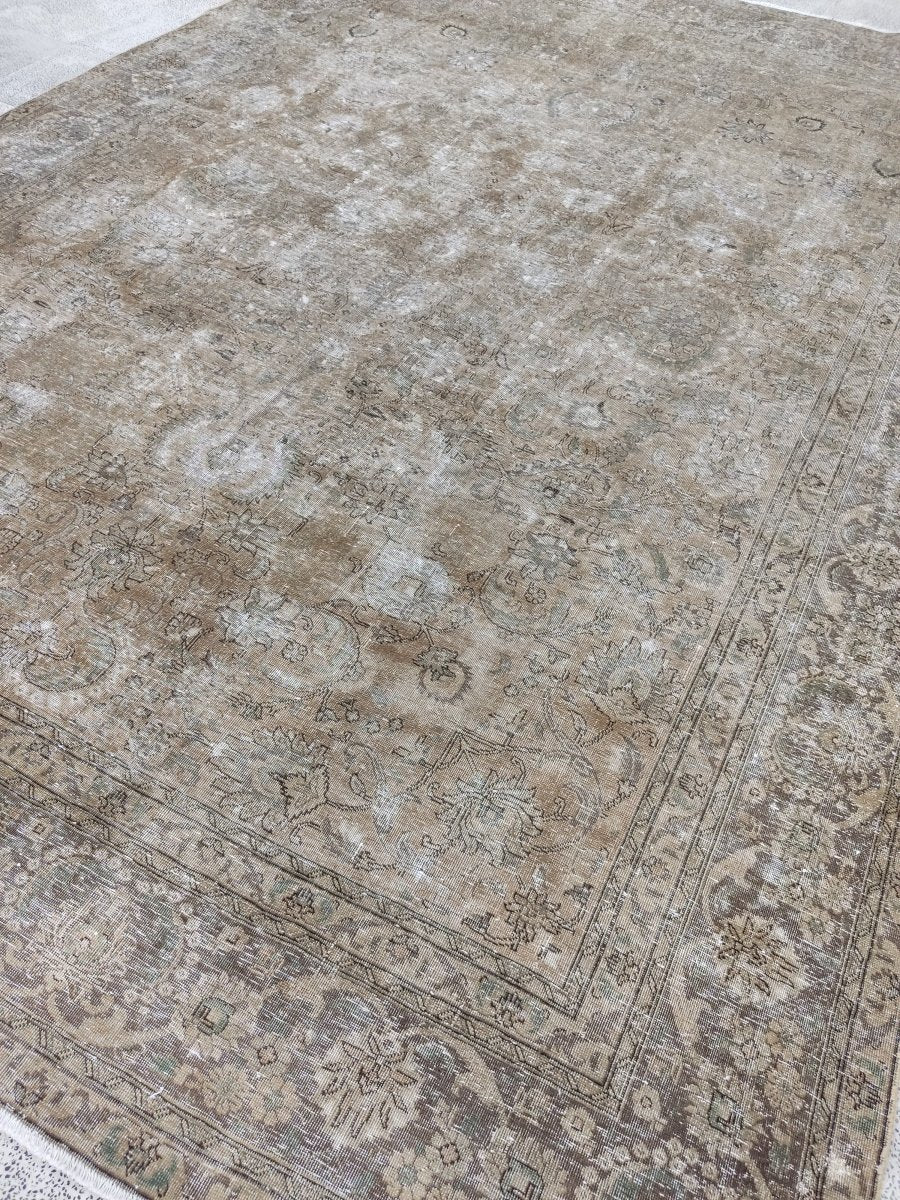 Vintnge Tabriz Rug |  9' 2" x 12' 11"