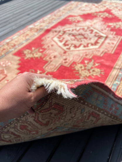 Yahya | 4' x 7' 2" | Turkish Yahyali Rug